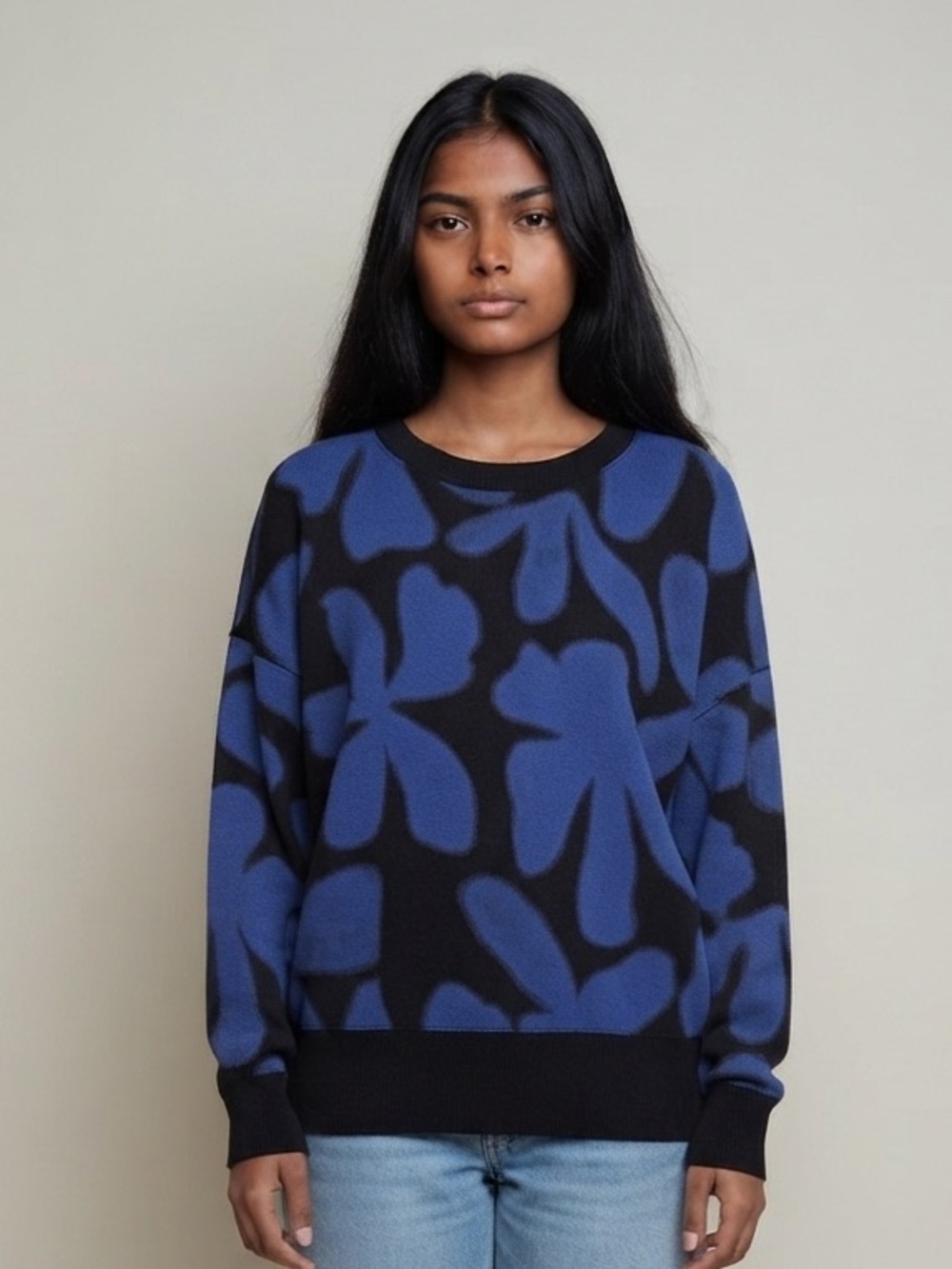 LULAROE Hannah Sweatshirt S 22” p2p Royal/Black NWOT